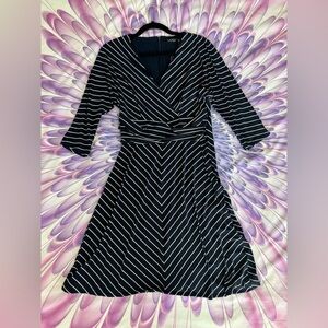 Ralph Lauren Navy Blue and White Striped Women's Dress size 6